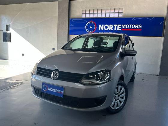 VOLKSWAGEN FOX 1.0 MI TREND 8V FLEX 4P MANUAL VOLKSWAGEN FOX 1.0 MI TREND 8V FLEX 4P MANUAL